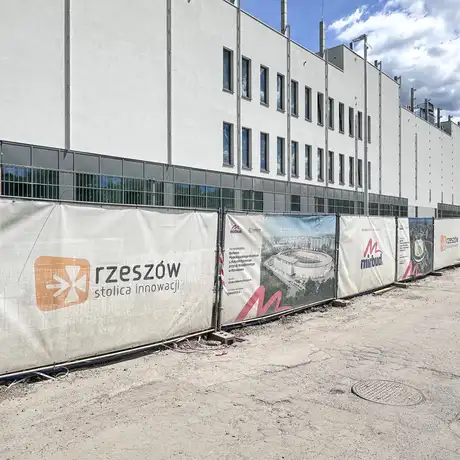 Rzeszów - Budowa Podkarpackiego Centrum Lekkiej Atletyki przy ul. Wyspiańskiego [maj 2026] - fot 10