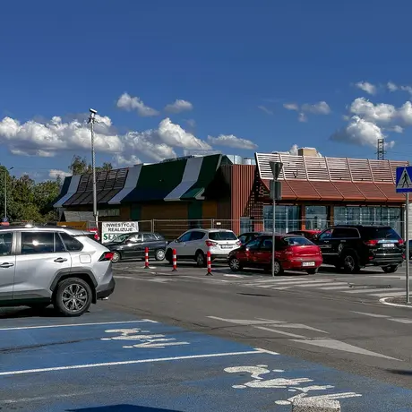 Rzeszów - Budowa restauracji McDonald's przy E. Leclerc Rzeszów - fot 5