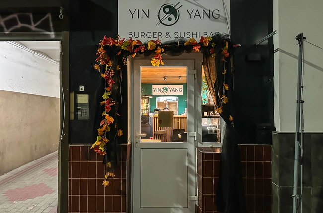 YinYang Burger and Sushi w centrum Rzeszowa / fot. RzeszowskieSmaki.pl