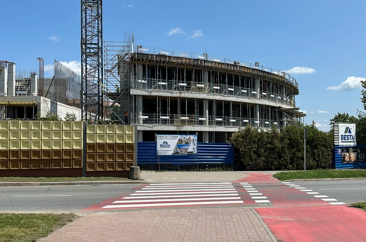 Budowa wieżowca przy rondzie Pobitno w Rzeszowie [czerwiec 2025]