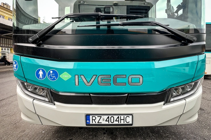 Iveco Crossway Line 12 CNG - nowe autobusy na liniach MKS