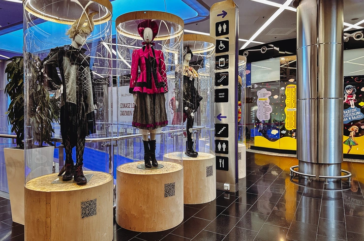 70 lat teatru Maska. Wystawa "Kapsuły Mody: Maska w Formie"