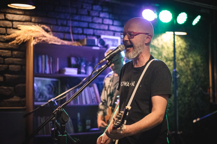 Moby Dick, Grudy i goście w Underground Pub