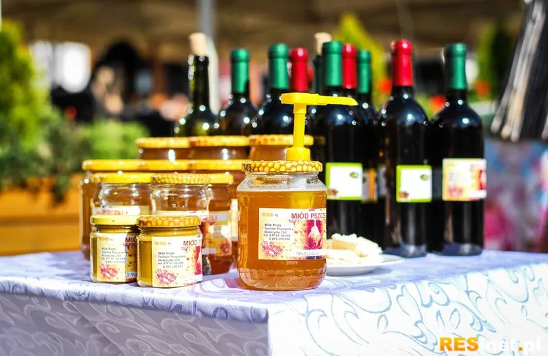 Jarmark z ekologicznymi i regionalnymi produktami
