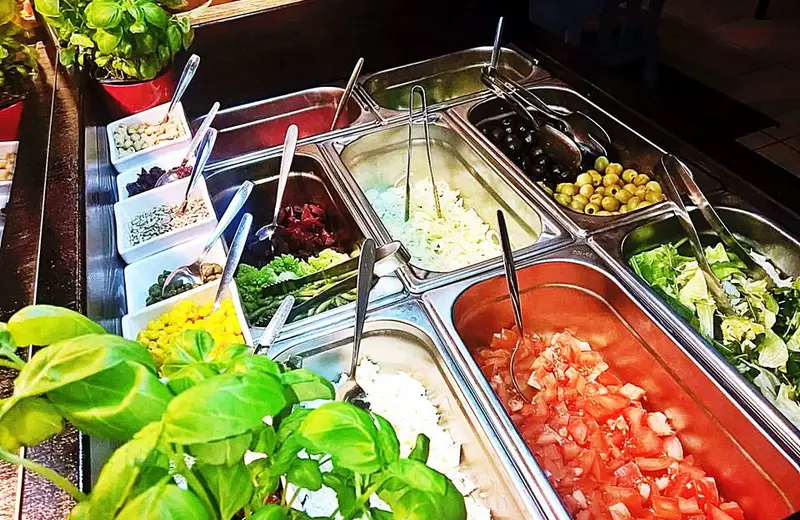 Już jest, już działa. Express Vege Bar w Cafe Bazylia (FOTO)