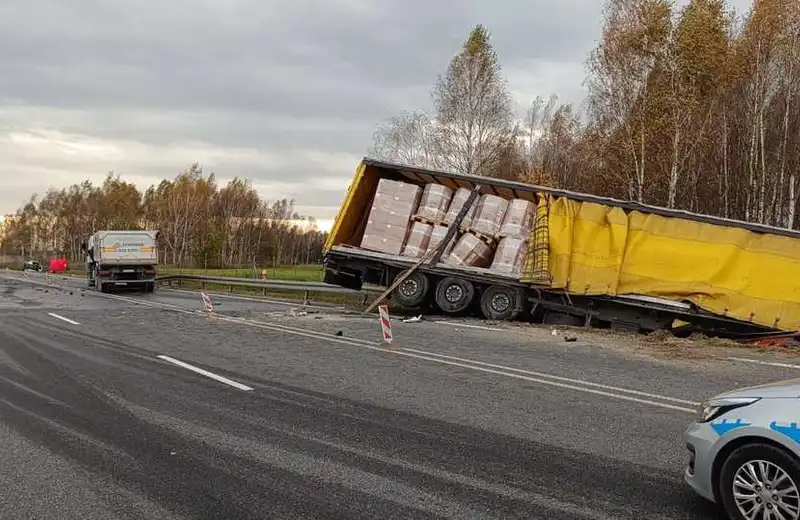 Tragiczny wypadek na S19 w Nienadówce. Nie żyje 61-letni mężczyzna