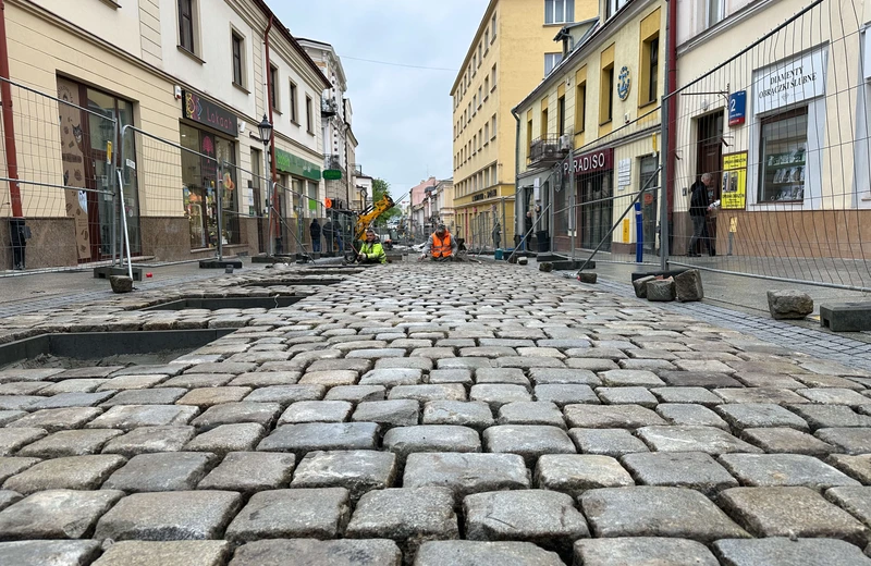 Postęp prac przy przebudowie ul. Grunwaldzkiej [ZDJĘCIA] 