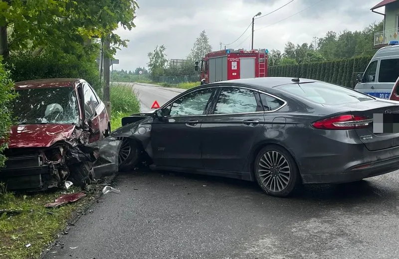 Poranne wypadki w Błażowej i w Boguchwale. Dwie osoby w szpitalu