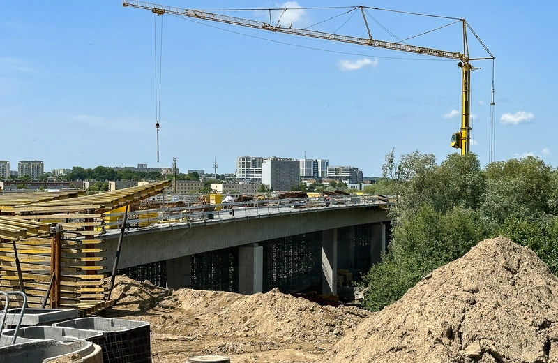 Rozpoczyna się betonowanie jezdni lewej estakady na Wisłokostradzie