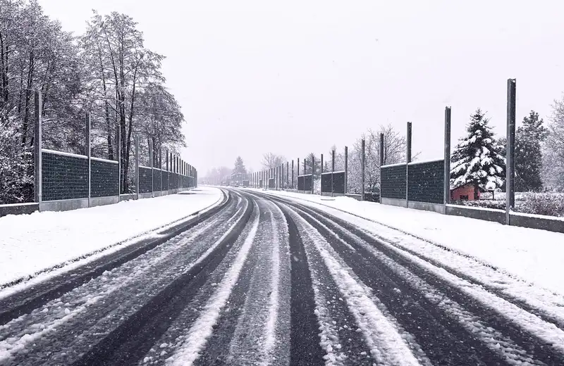 Budowa łącznika ul. Wieniawskiego z al. Armii Krajowej na finiszu [ZDJĘCIA]