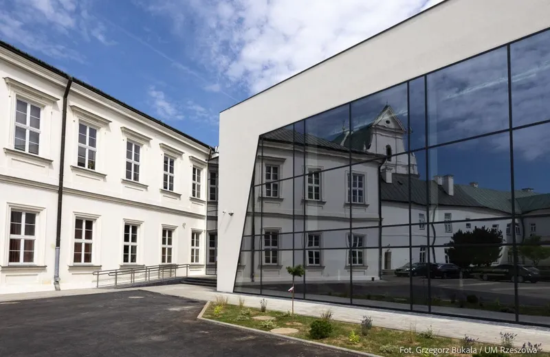 Budowa Roku Podkarpacia 2024. Dwie rzeszowskie inwestycje oświatowe nagrodzone