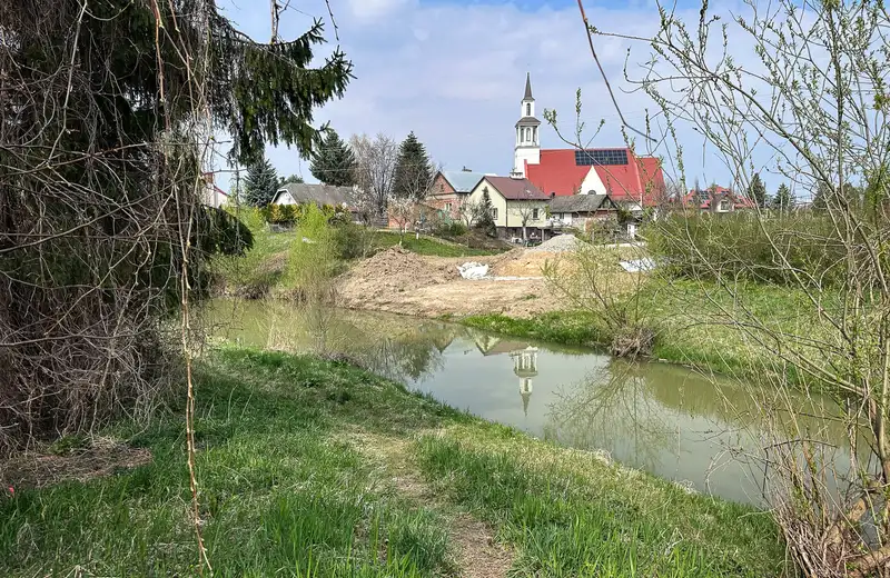 Budowa kładki nad Strugiem w Rzeszowie. Na jakim etapie są prace? [ZDJĘCIA]