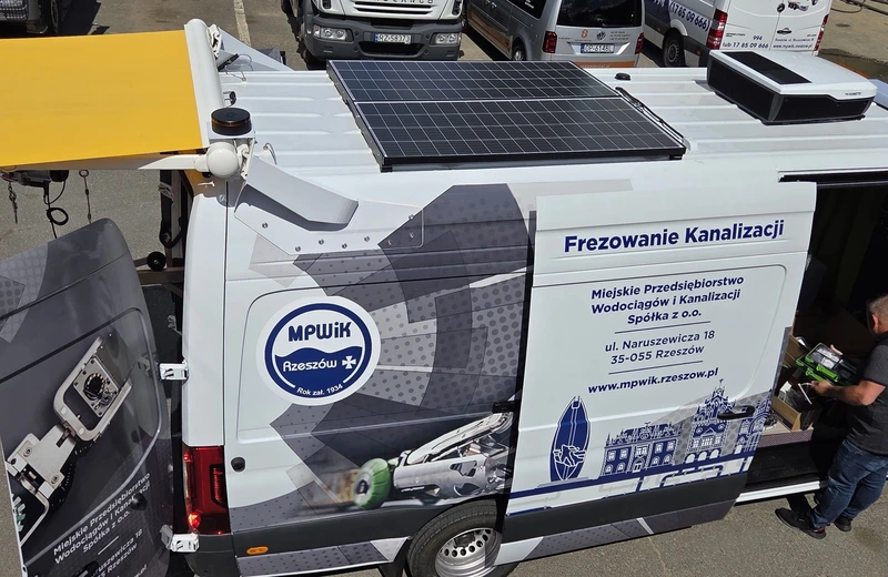 Naprawy kanalizacji w Rzeszowie bez wykopów i bez utrudnień. MPWiK postawiło na nowoczesny sprzęt