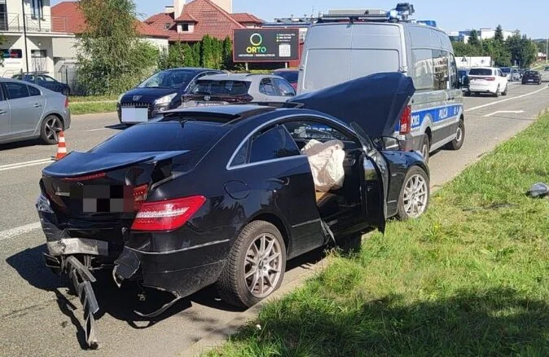 Zderzenie czterech pojazdów na ul. Jana Niemierskiego w Rzeszowie