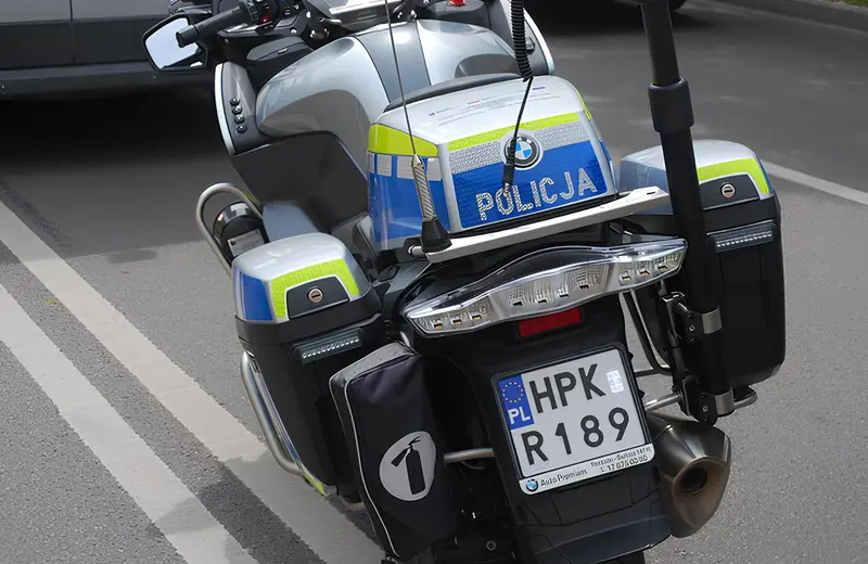 Policyjny pościg za kierującym hulajnogą. 40-latek ukarany mandatem 5 tys. zł