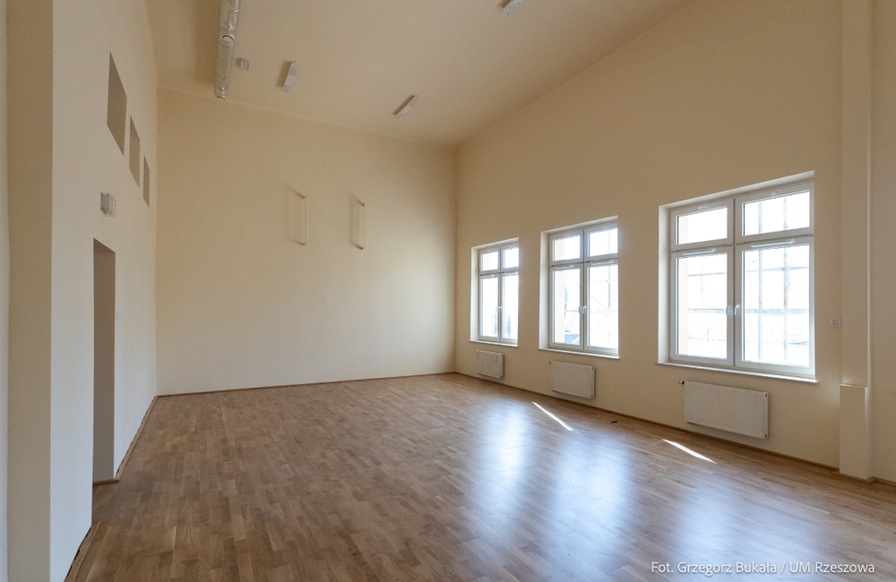 Remont budynku III LO w Rzeszowie - fot. Grzegorz Bukała / Urząd Miasta Rzeszowa