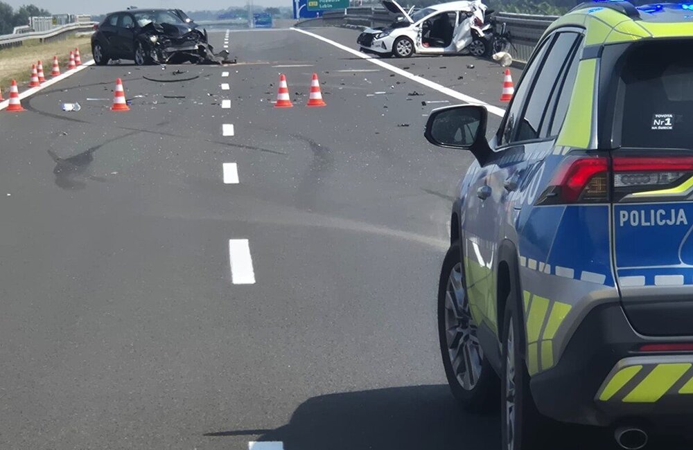 Wypadek na A4 w Gniewczynie Łańcuckiej / fot. KPP Przerworsk