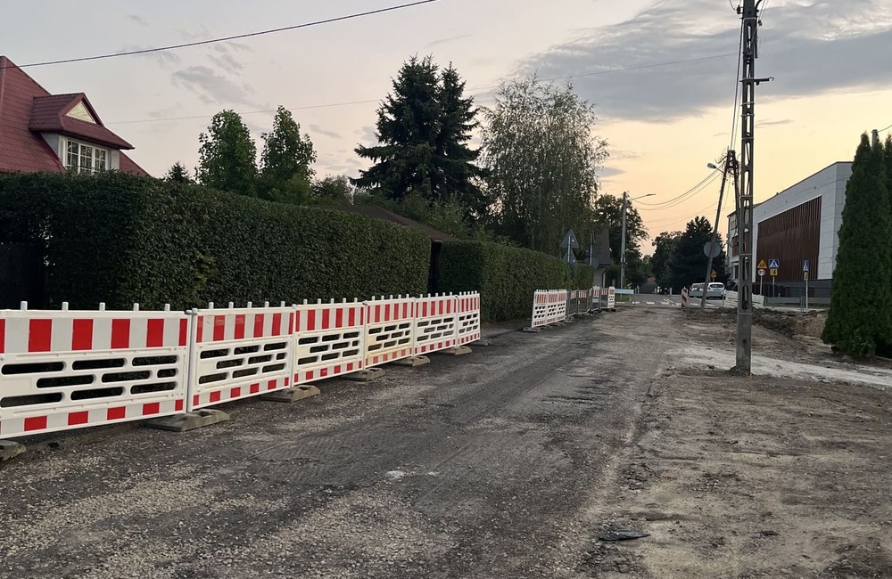 Przy ul. Skrajnej powstaje nowych chodnik, fot. UM Rzeszowa