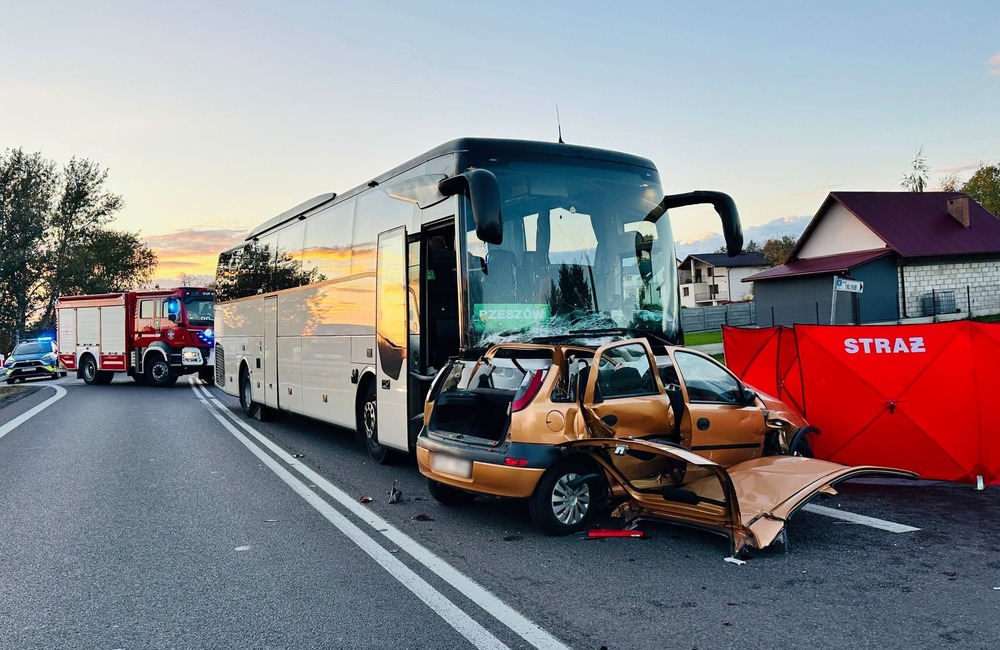 Tragiczny wypadek na DK9 w Kupnie, fot. OSP Kupno