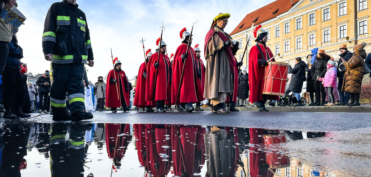 Orszak Trzech Króli 2025 w Rzeszowie - fot. ViC / RESinet.pl