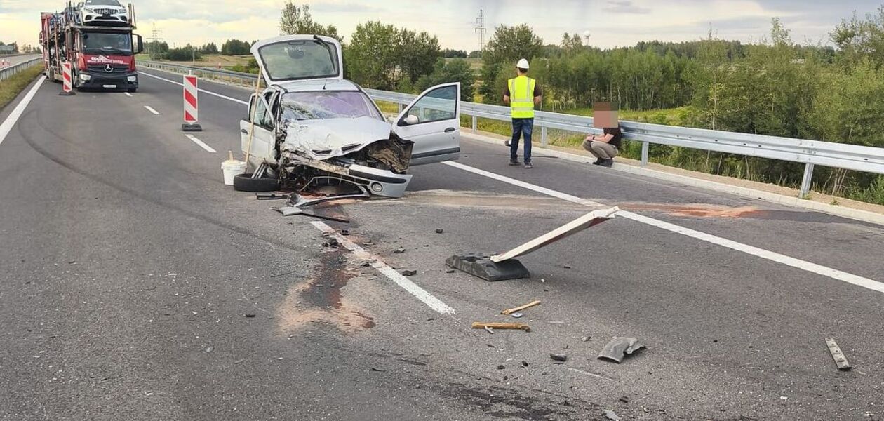 Kolizja na S19 w Stobiernej, fot. KMP w Rzeszowie