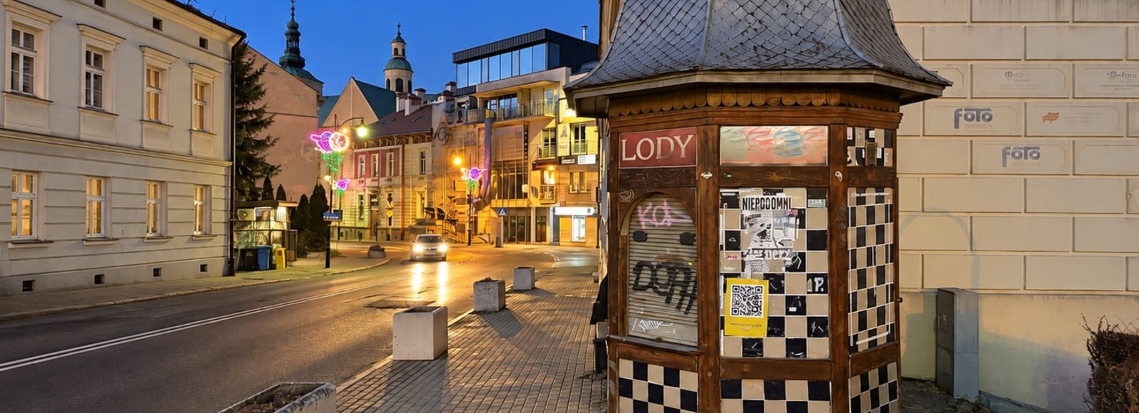 Historyczny kiosk i zabytkowa kamienica w Rzeszowie zyskają nowe życie Trafika przy ul. Sokoła / Archiwum RESinet.pl