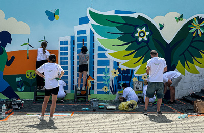 Mural w rejonie hali Podpromie
