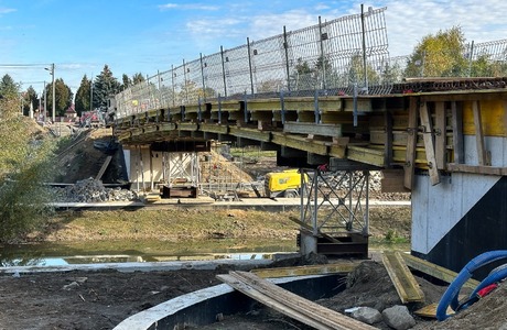 Rzeszów - Budowa kładki nad rzeką Strug na osiedlu Drabinianka [październik 2026]