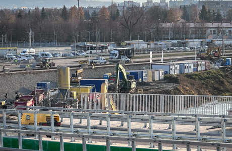 Ostatnie prace na budowie Wisłokostrady - fot. ViC / RESinet.pl