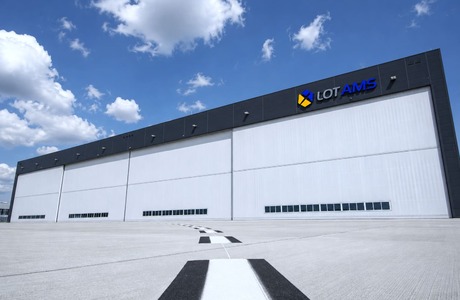 Nowa baza hangarowa LOTAMS w Jasionce / fot. Materiały prasowe