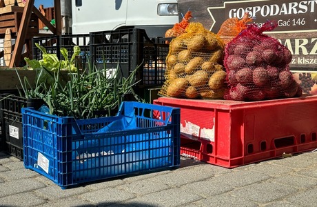 Świeże produkty od lokalnych producentów. W sobotę Podkarpacki Bazarek fot. ViC / Archiwum RESinet.pl