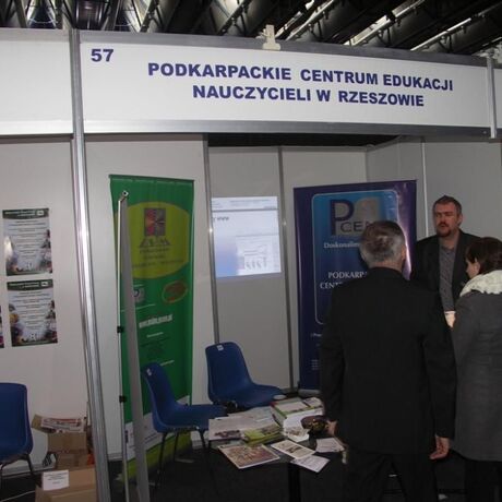 V Podkarpackie Targi Edukacyjne -Hala Podpromie-Rzeszów-9-10.02.2010 - fot 27