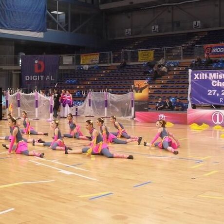 Trzynaste Mistrzostwa Polski Cheerleaders - fot 2