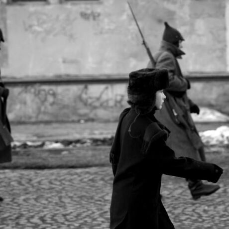 Rekonstrukcja "Na nieludzką ziemię" - Rampa kolejowa - Przemyśl - 28.02.2010 - fot 33
