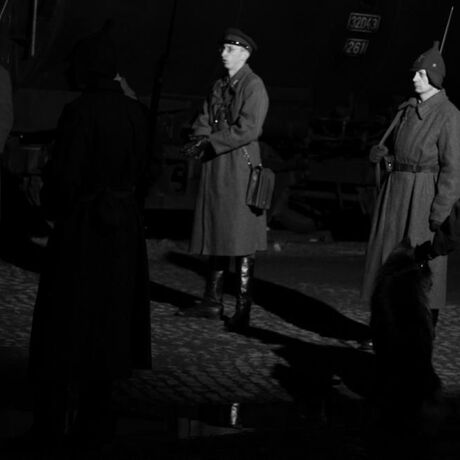 Rekonstrukcja "Na nieludzką ziemię" - Rampa kolejowa - Przemyśl - 28.02.2010 - fot 13