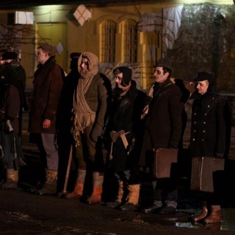 Rekonstrukcja "Na nieludzką ziemię" - Rampa kolejowa - Przemyśl - 28.02.2010 - fot 4