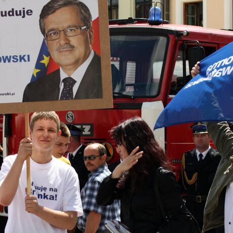 Wizyta Bronisława Komorowskiego - rynek - Rzeszów - 17.06.2010 - fot 16