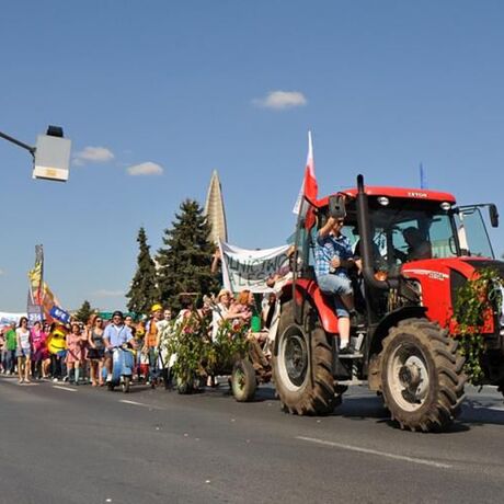 Rzeszowskie Juwenalia: Korowód i galeria postaci - fot 13