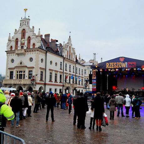 XX Finał WOŚP - Rzeszów - Rynek - 8.01.2012 - fot 15