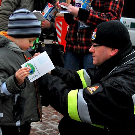 XX Finał WOŚP - Rzeszów - Rynek - 8.01.2012 - fot 24