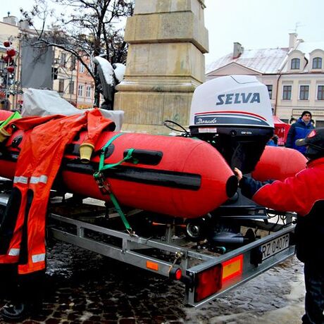 XX Finał WOŚP - Rzeszów - Rynek - 8.01.2012 - fot 19