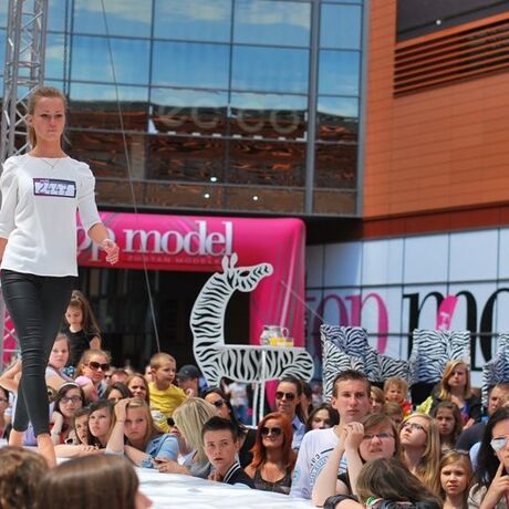 Top Model w Millenium Hall - fot 32
