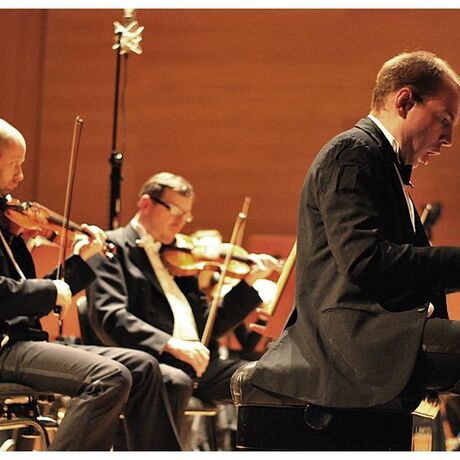 Koncert symfoniczny "Maski" - fot 10