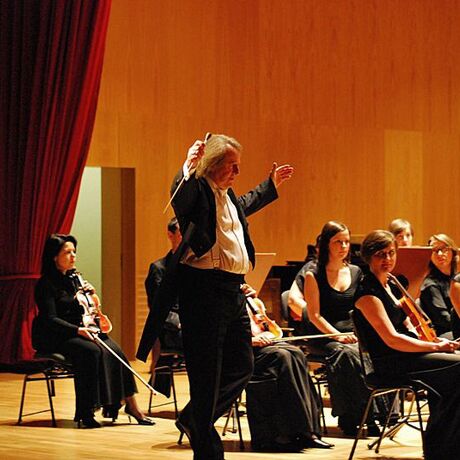 Koncert symfoniczny "Z wyżyn Parnasu" - fot 1