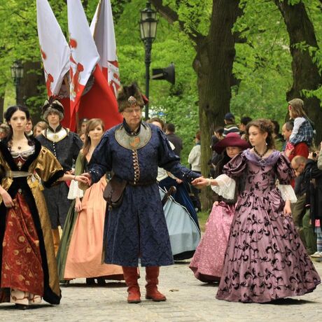  Pochód wojsk husarskich hetmana Hieronima Augustyna Lubomirskiego w Rzeszowie - fot 33