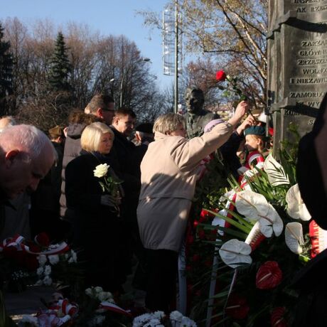  Odsłonięcie i poświecenie pomnika płk. Łukasza Cieplińskiego, - fot 6