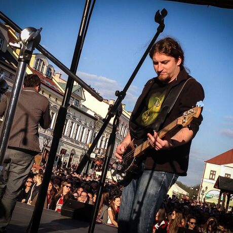 Brown na rzeszowskim Rynku - 29.04.2015 - fot 4