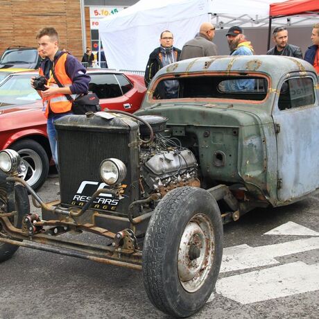 Pokazy driftu na Festiwalu Motoryzacyjnym w Rzeszowie  - fot 27