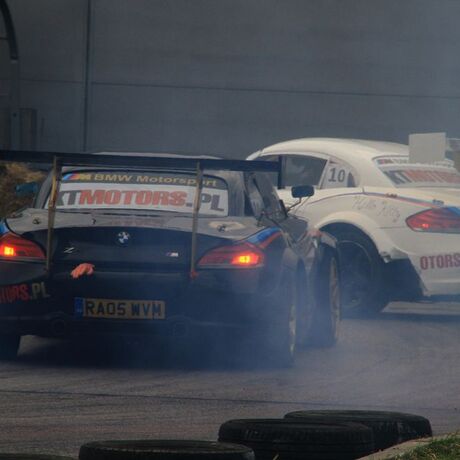 Pokazy driftu na Festiwalu Motoryzacyjnym w Rzeszowie  - fot 15