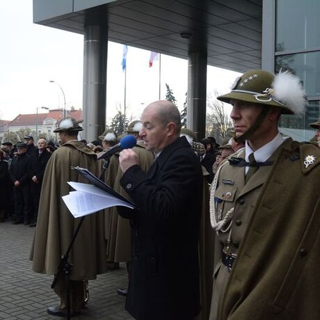 Odsłonięcie pomnika smoleńskiego - fot 11